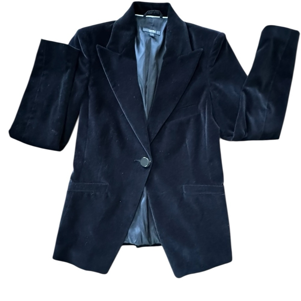 Zanella "Chloe" Women’s velour blazer in black Size 6​